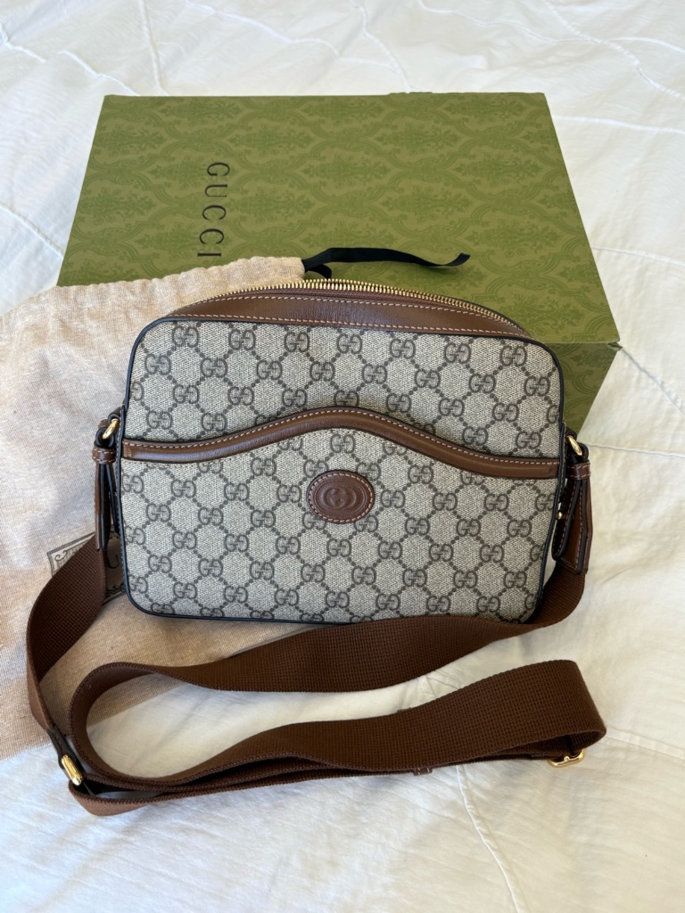 Gucci GG Supreme Canvas Crossbody Messenger Bag
